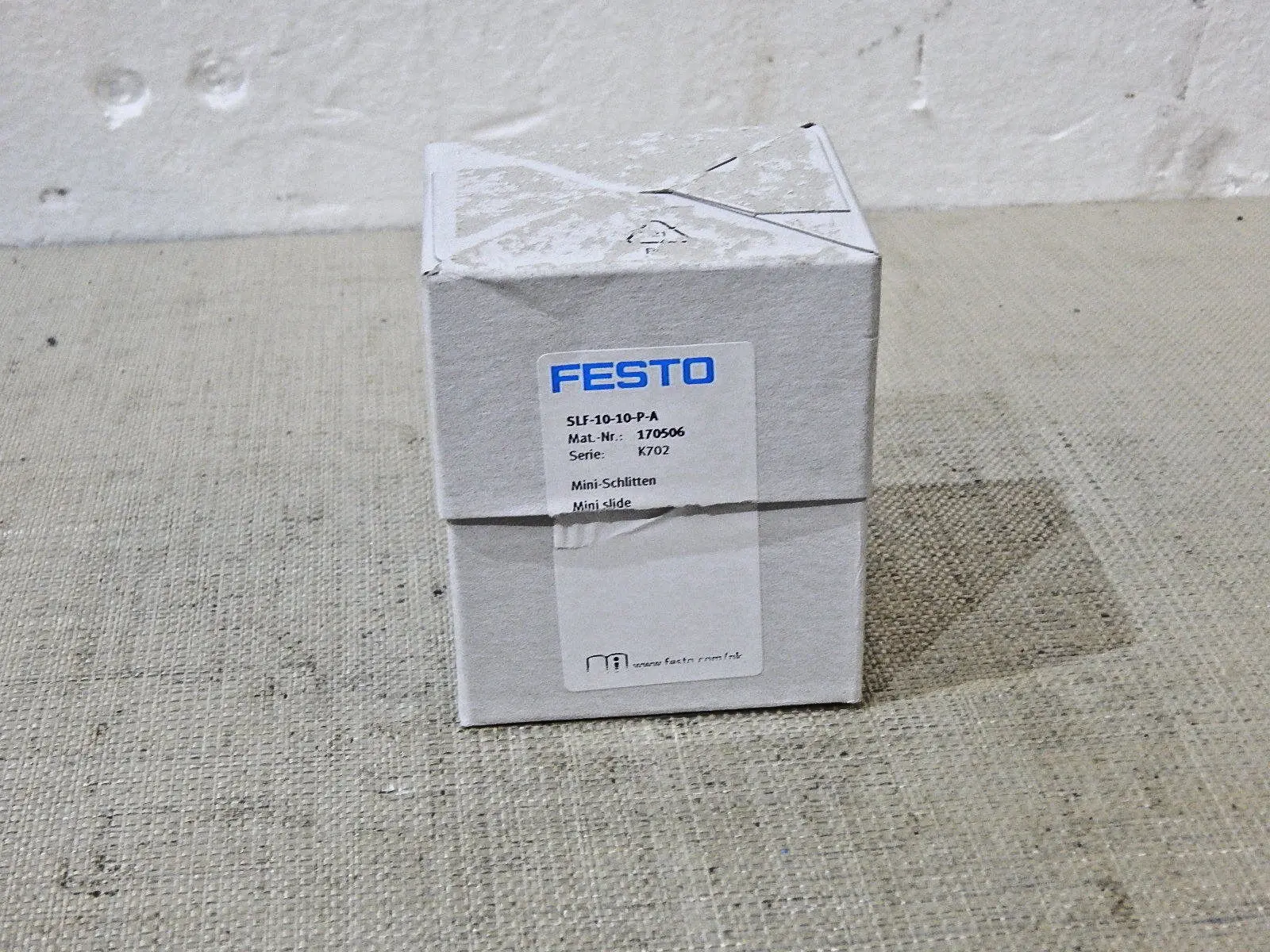 Produktfoto 1 von Festo SLF-10-10-P-A Mini Schlitten Zylinder Pneumatik    170506  New