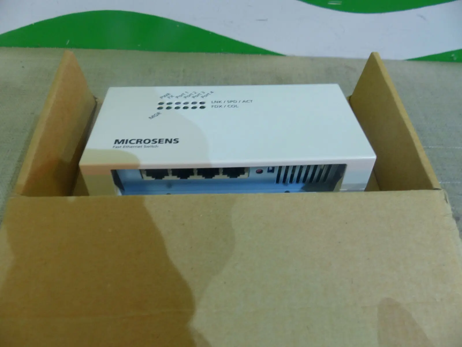 Produktfoto 1 von Microsens Ethernet 4x10/100Base-TX