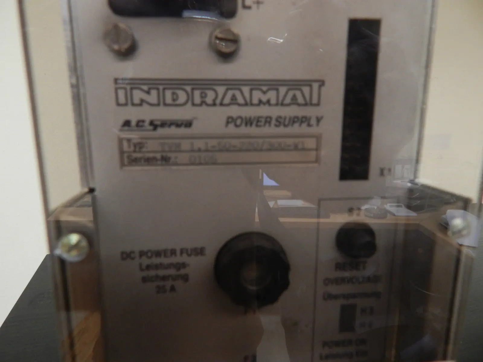 Produktfoto 1 von INDRAMAT AC- Servo Power Supply TVM 1.1-050-220/300-W1