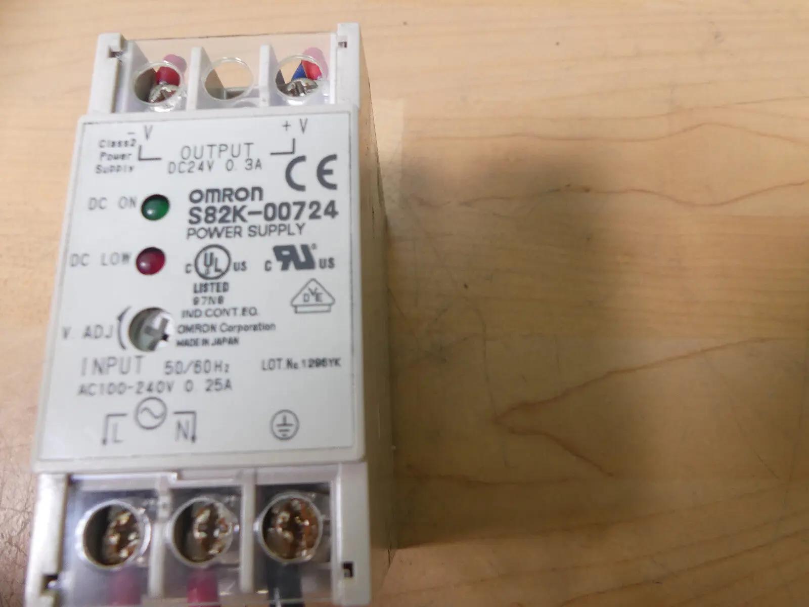 Produktfoto 1 von OMRON S82K-00724