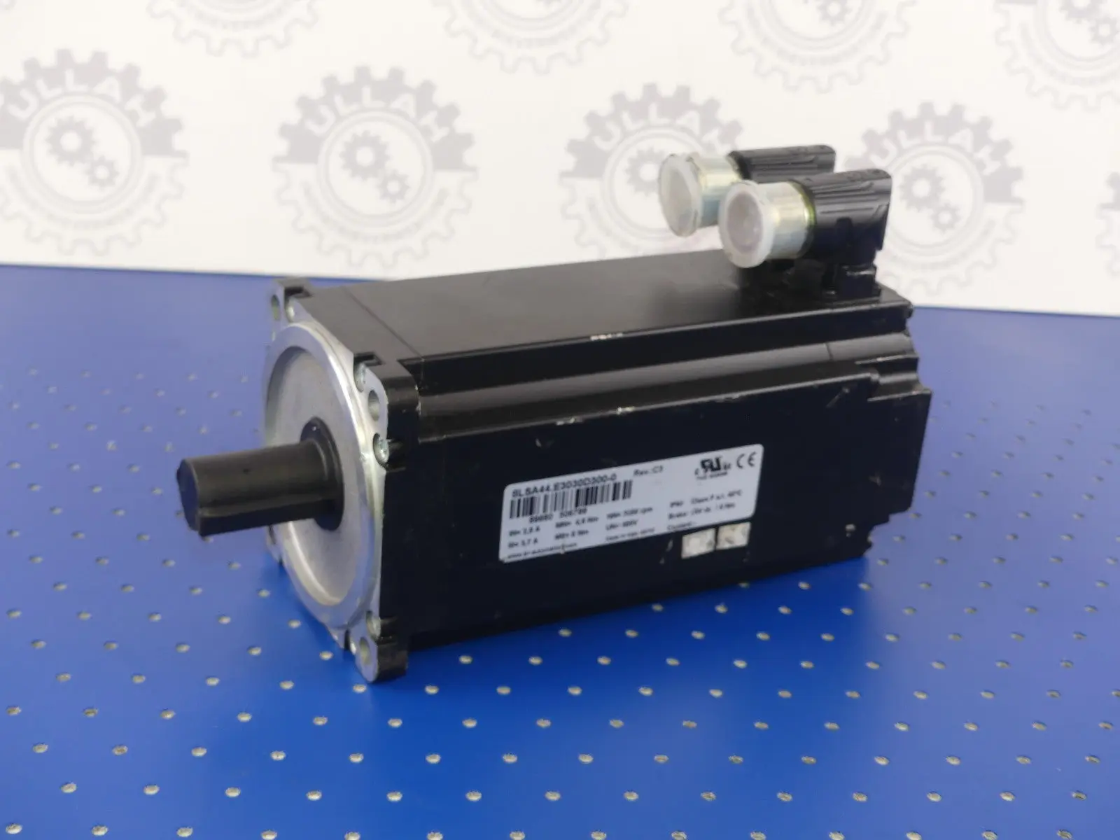 Produktfoto 1 von B&R 8LSA44.E3030D300-0 Rev.C3 Servomotor