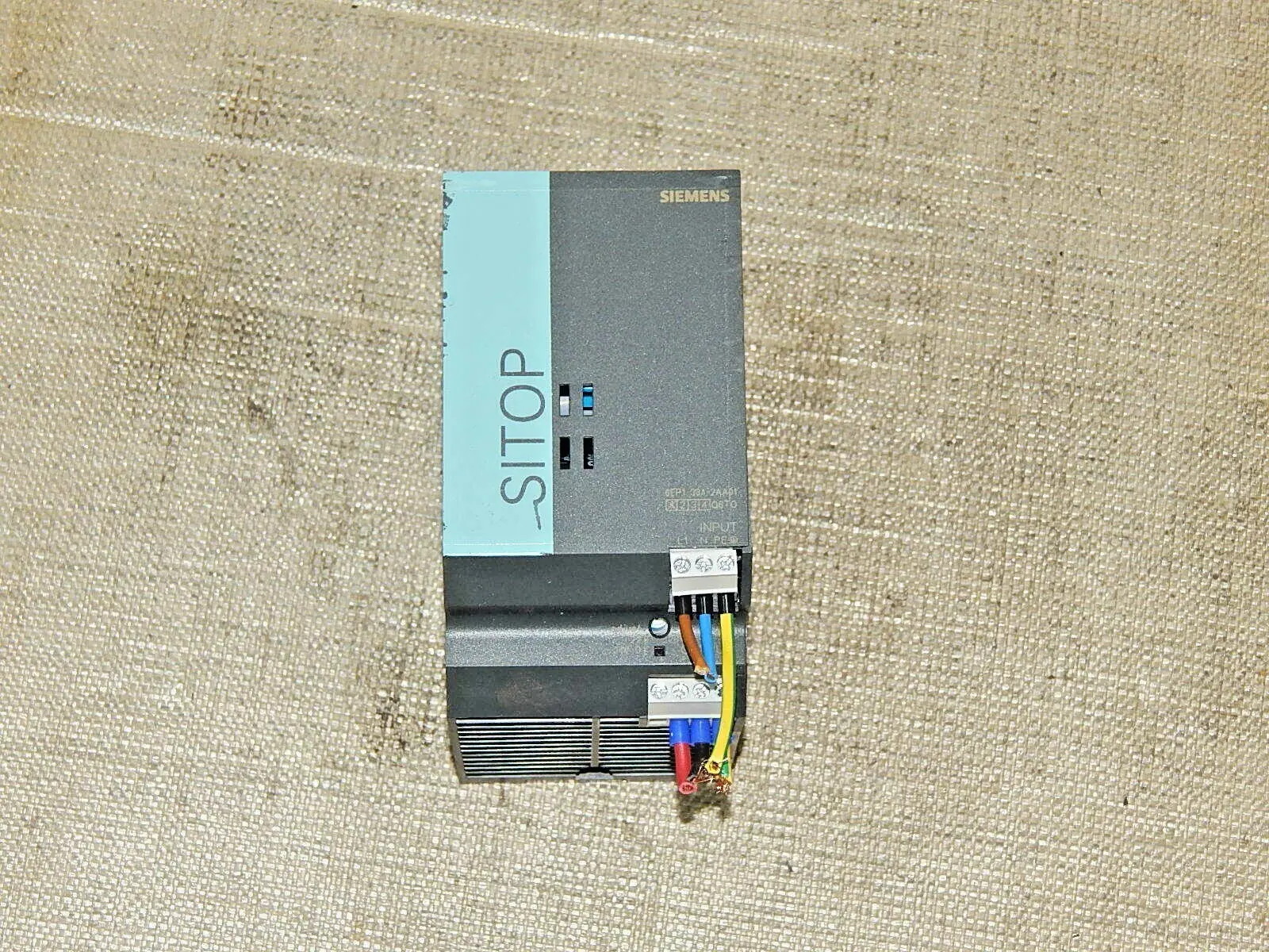 Produktfoto 1 von Siemens sitop smart 10A  6EP1 334-2AA01 // 6EP1334-2AA01 / E.1  used