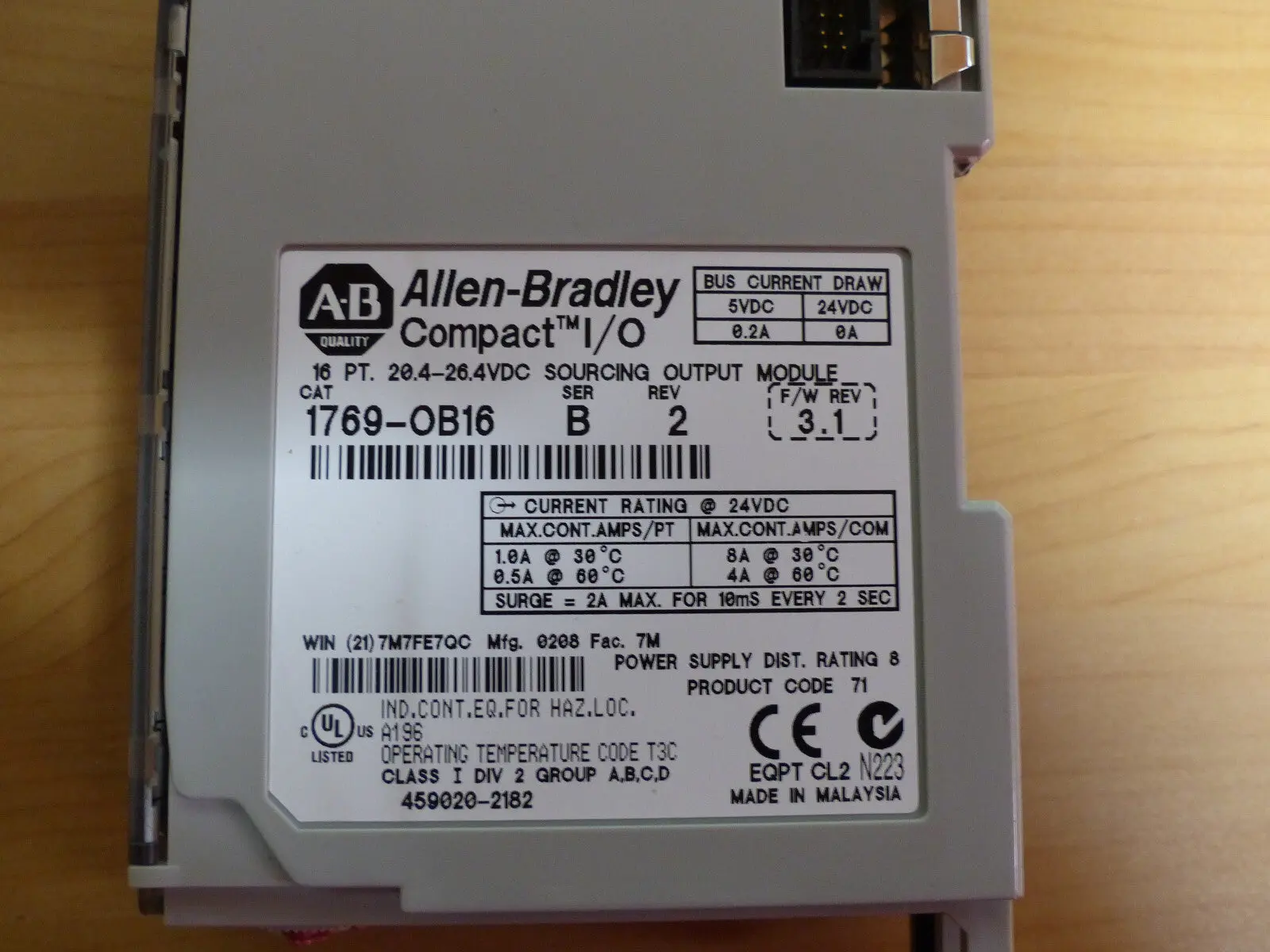 Produktfoto 1 von allen-bradley cat1769-0b16 SER B REV 2 used