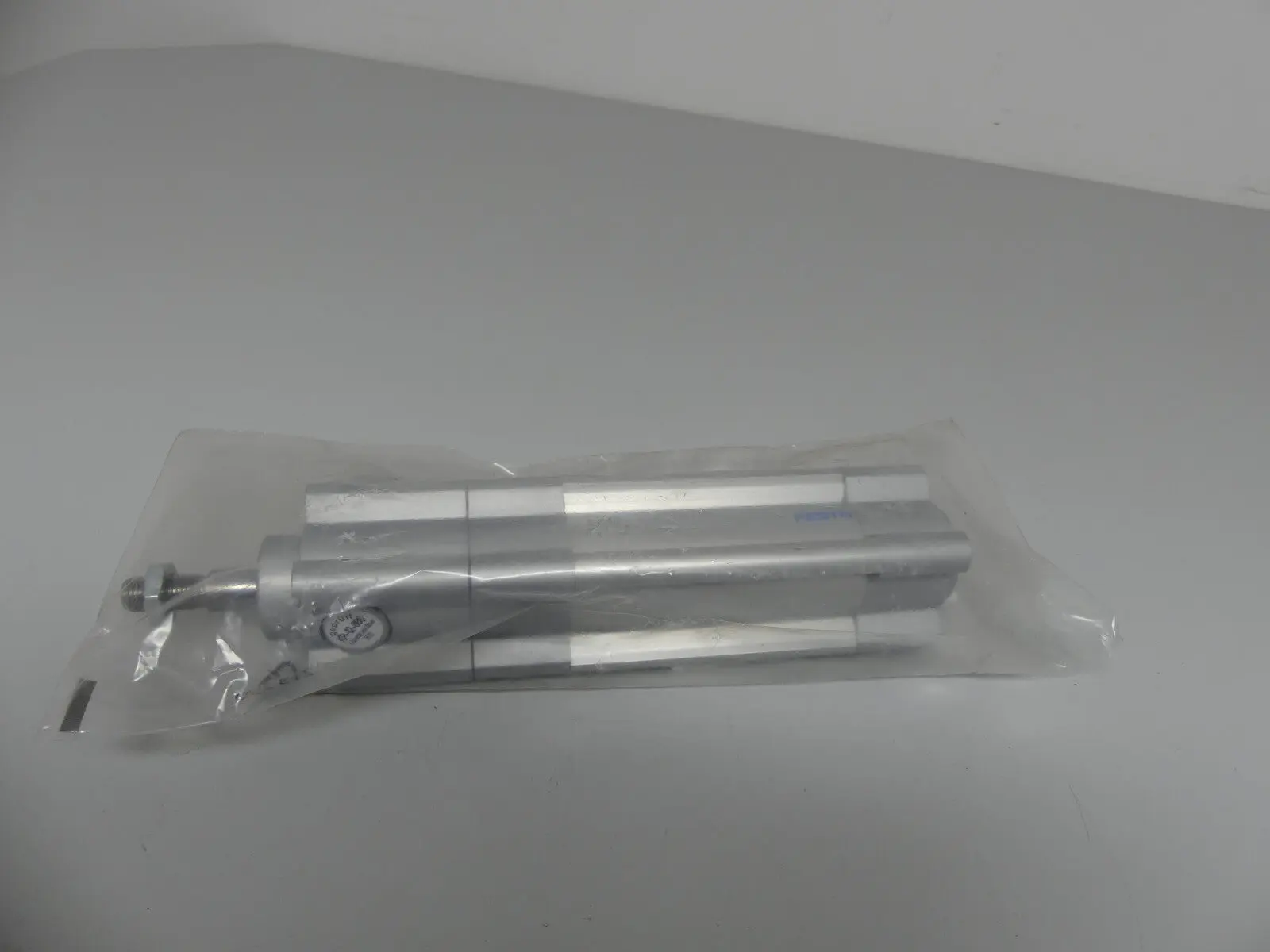 Produktfoto 1 von Festo DSBC-32-50-C-PPVA  10 bar