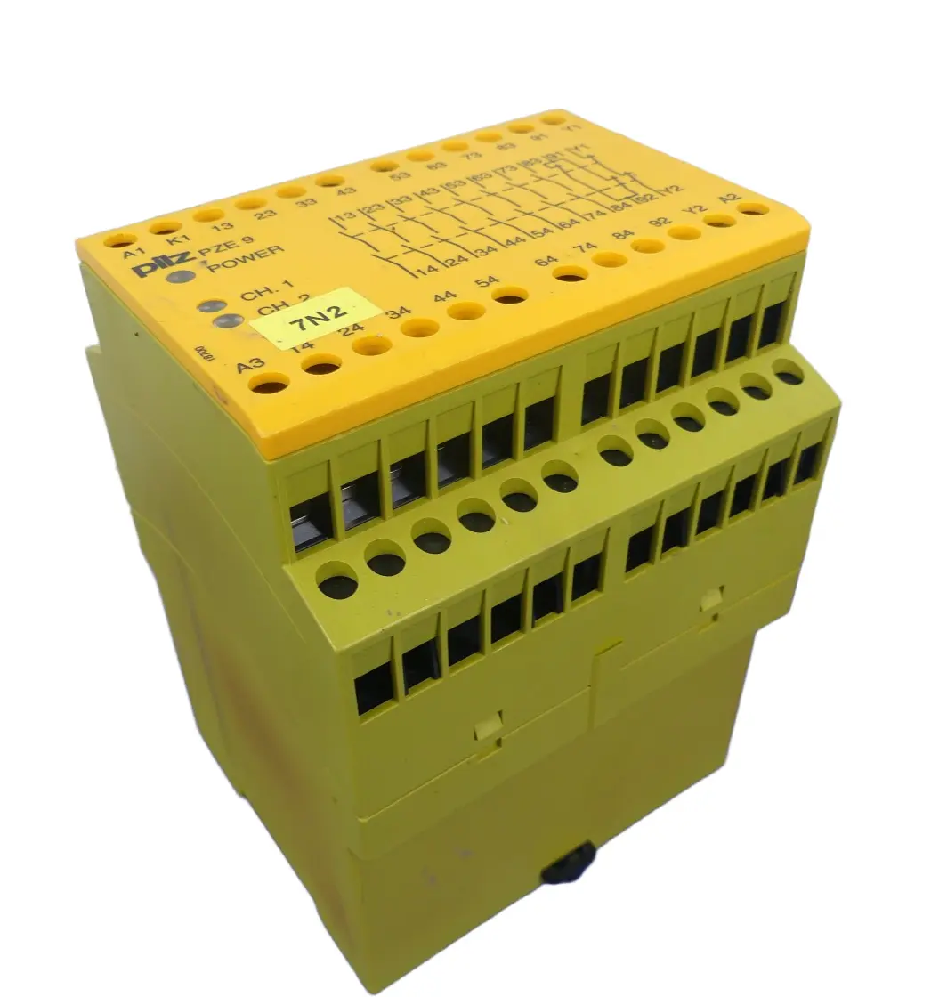 Produktfoto 1 von Pilz PZE 9 24VDC 8n/o 1n/c 774150812444