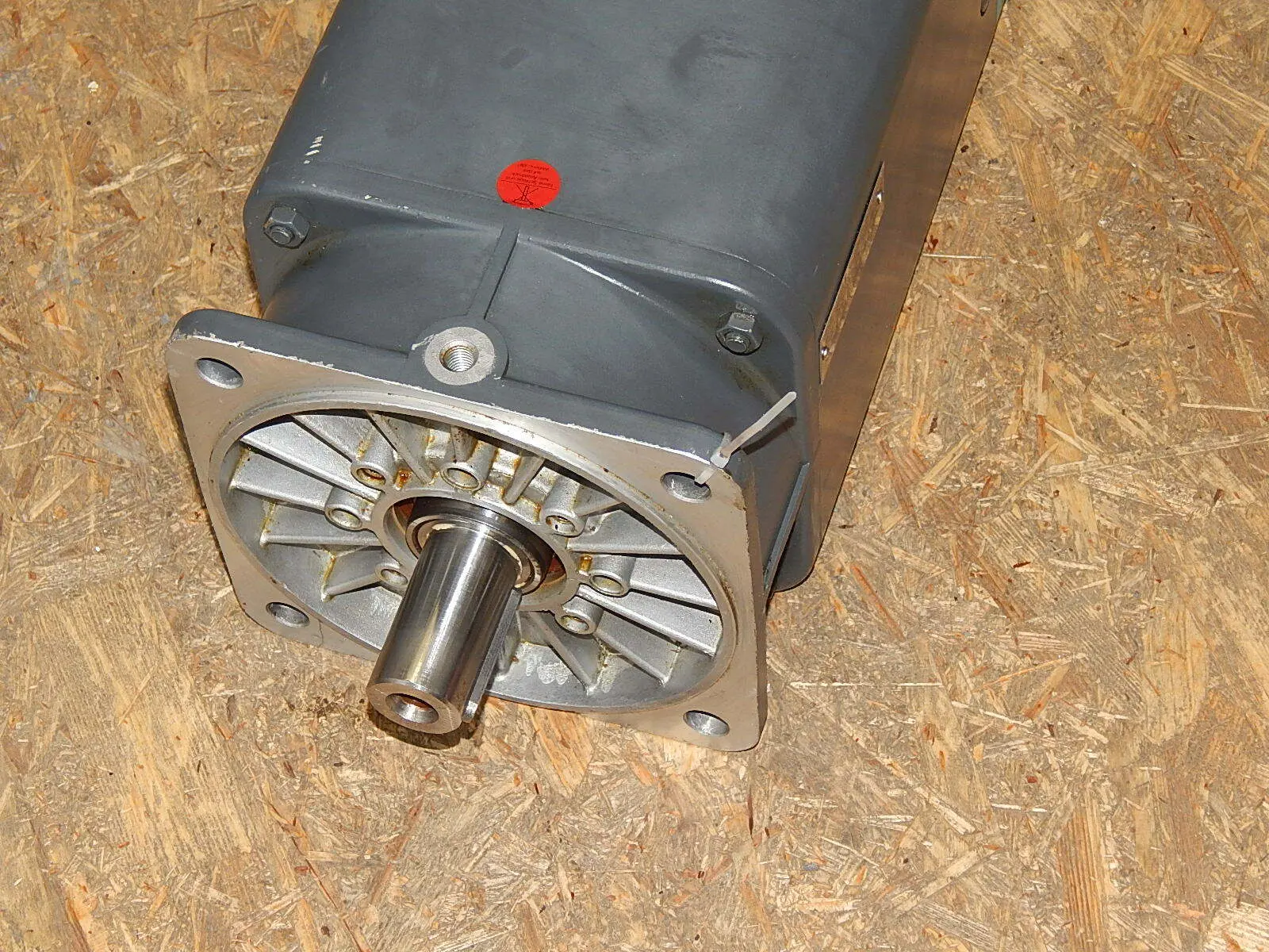 Produktfoto 1 von SIEMENS 3~Permanent-Magnet-Motor 1FT5102-0AC01-0-Z Used