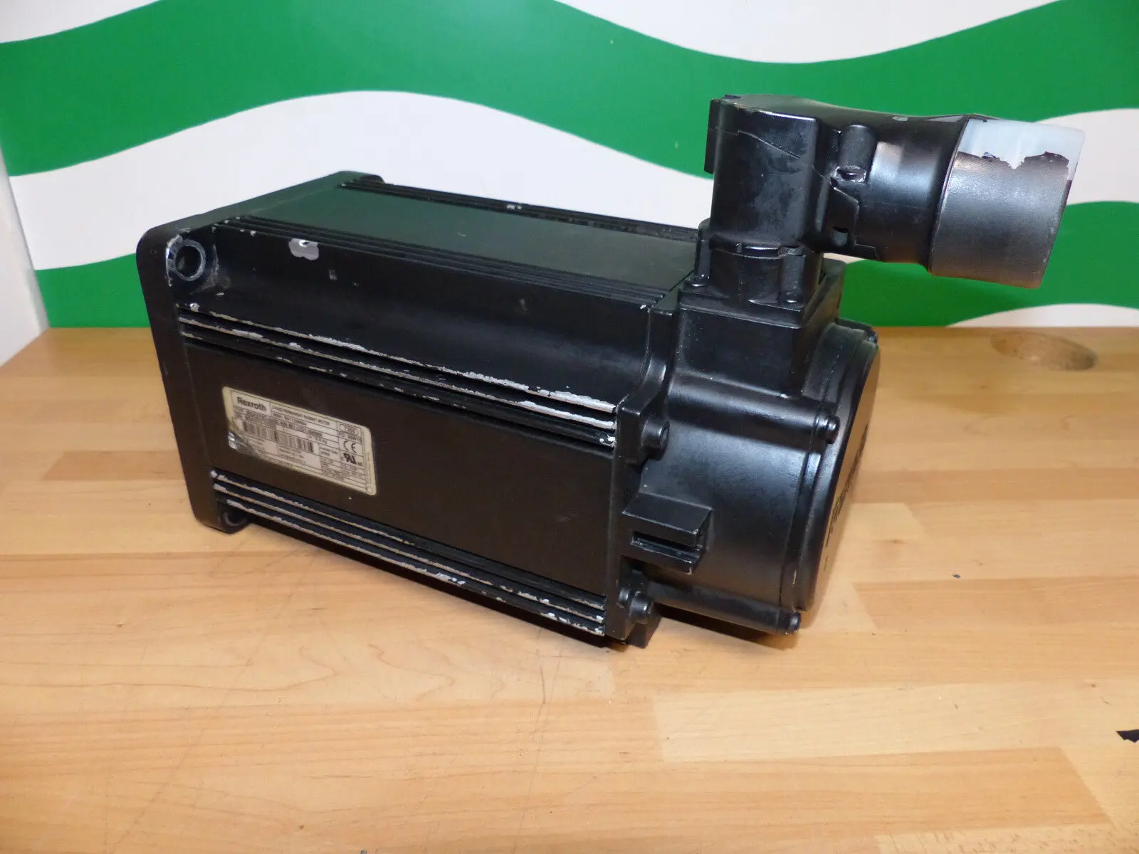 Produktfoto 1 von Rexroth Permanent-Magnet-Motor MSK070D-0450-NN-M1-UG1-NNNN