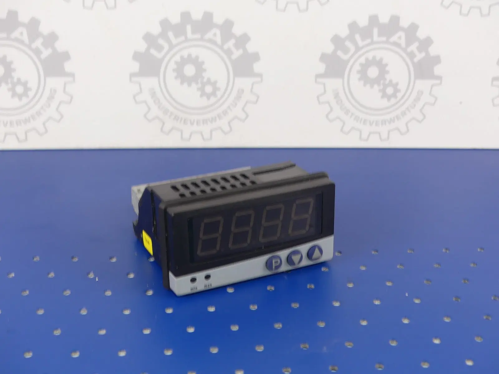 Produktfoto 1 von JUMO 702046/88-888-000-22/ Kompakt Mikrocontroller