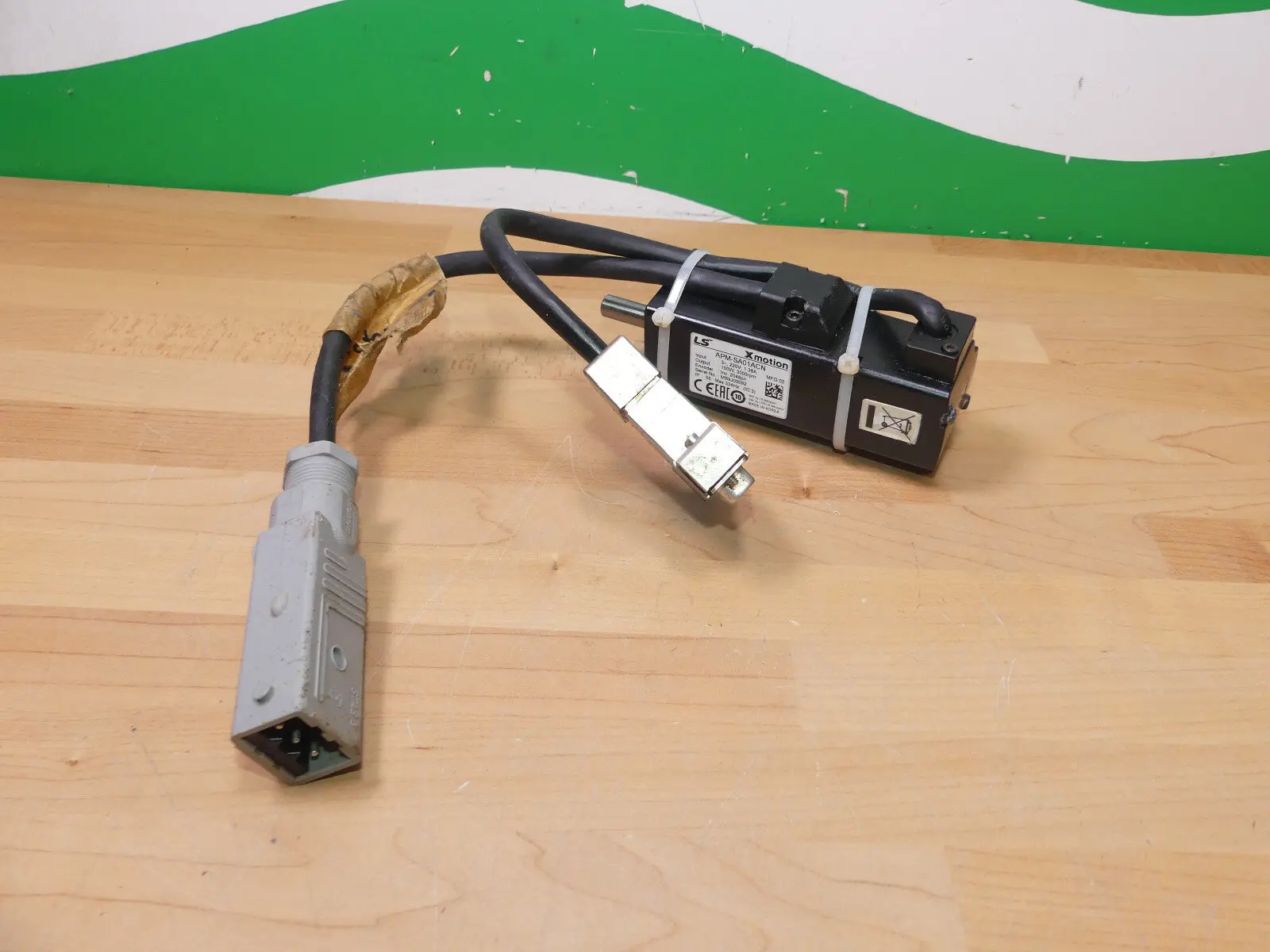 LS Xmotion servo motor APM-SA01ACN