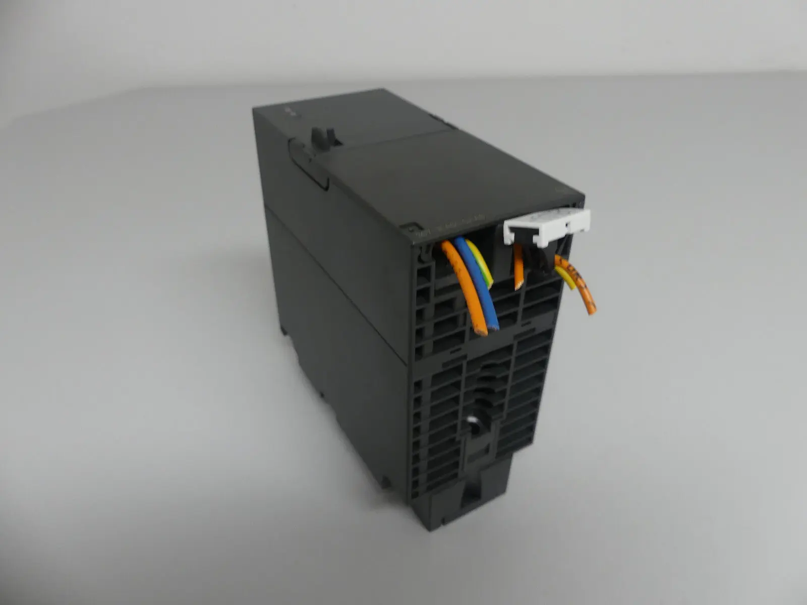 Produktfoto 1 von Siemens Simatic 6ES7 307-1EA01-0AA0