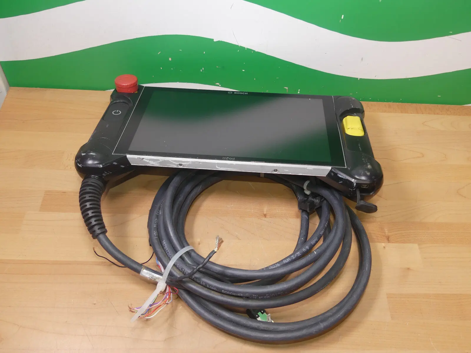 Produktfoto 1 von bosch operating panel mpad c-ps-mpad-x86-ggmt 3800.590.039 s.Bilder