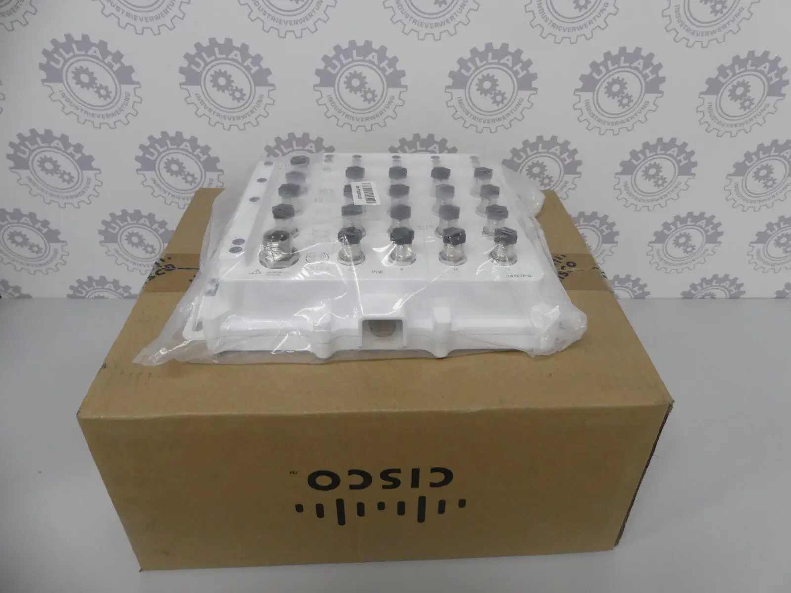 Produktfoto 1 von Cisco IE2000 16T67P-G