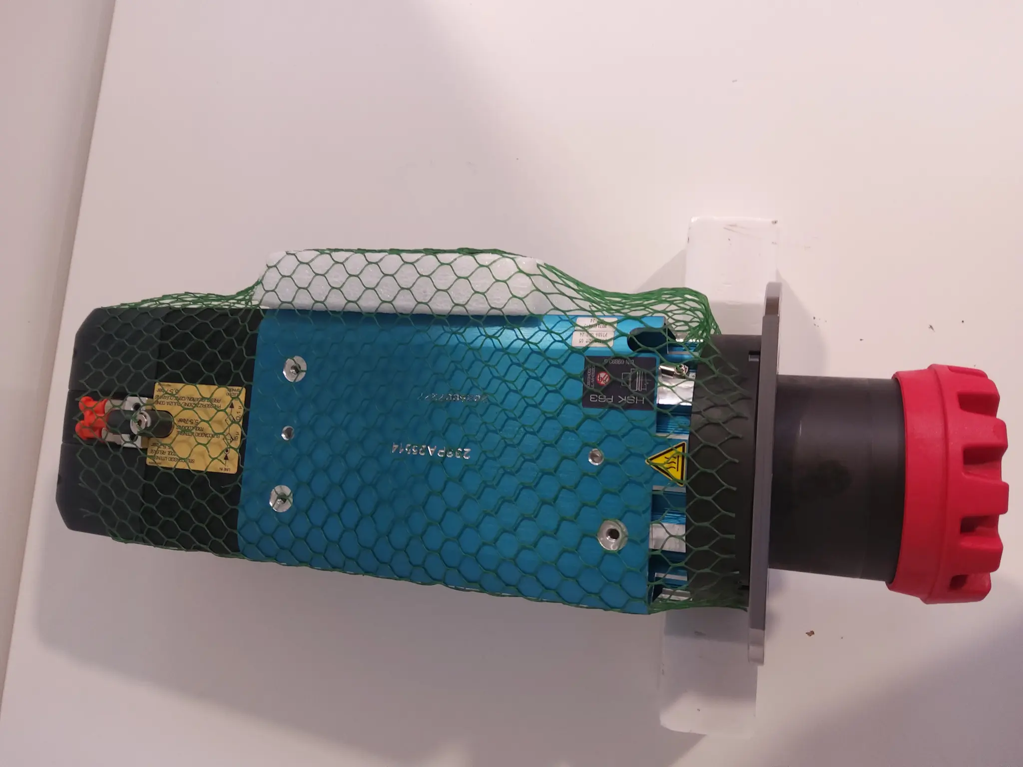 Produktfoto 1 von ELEKTROSPINDEL ES949 HSKF63 4P LANGE NASE 11 KW 24.000 U/MIN 380 V LUFTKÜHLUNG BLAUES GEHÄUSE  SEITLICHER STROMANSCHLUSS