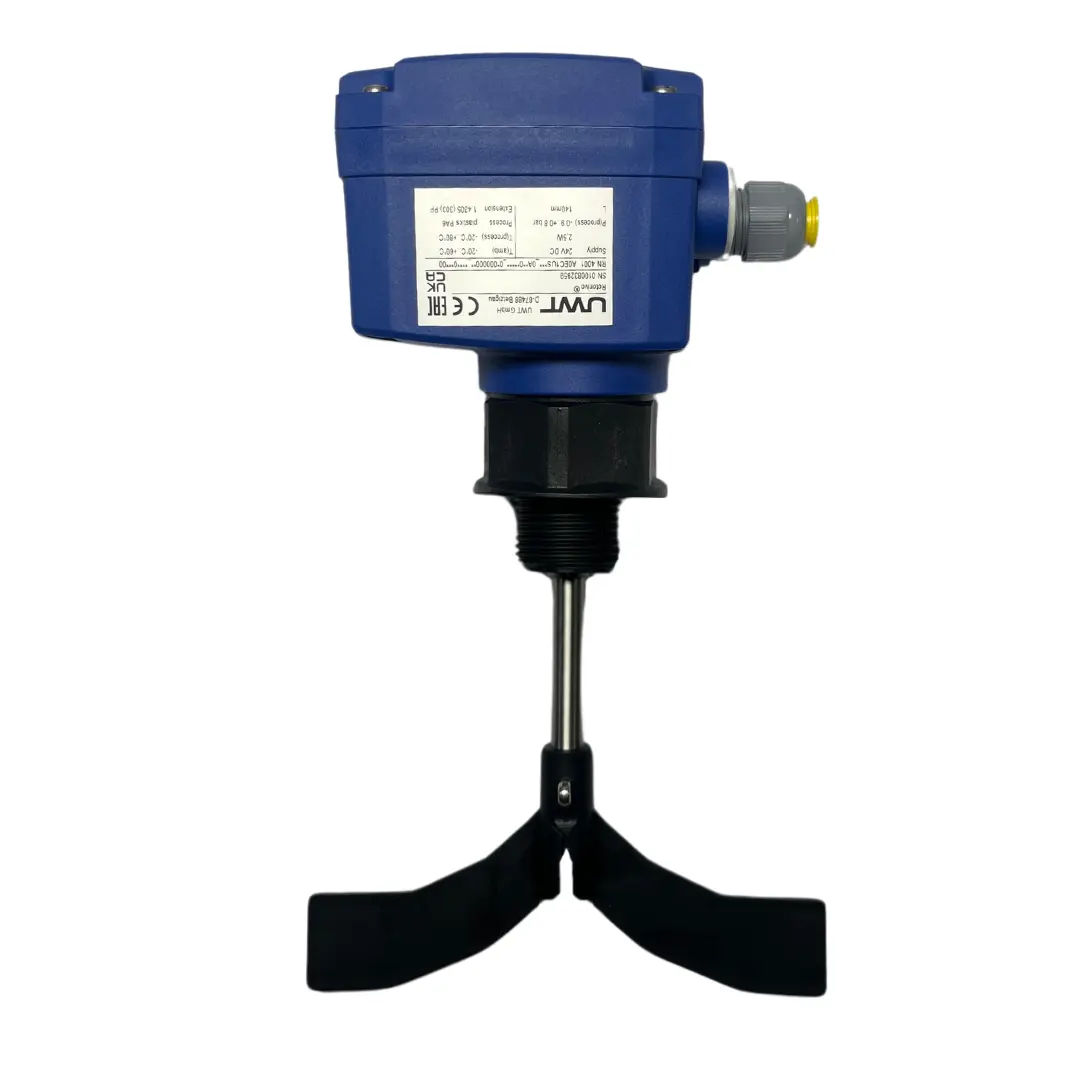 Produktfoto 1 von Level switch RN4001, 24VDC, G1", L=140mm, universal plastic vane 27x150mm