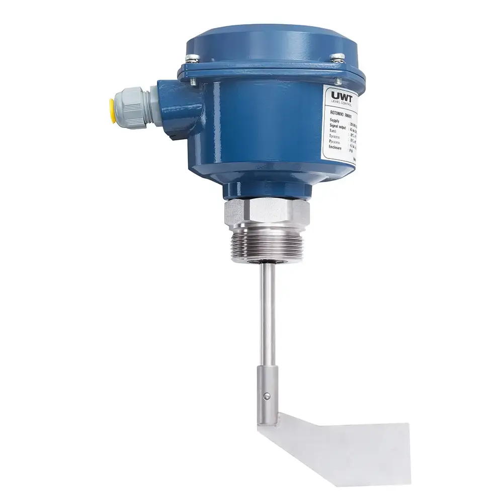 Produktfoto 1 von Rotary Paddle Level Switch RN 6001 – ATEX II 1/2D, max. +80 °C, G 1½" Thread, 230 VAC, Aluminium Body, 100 mm SST Extension, Boot-Shaped