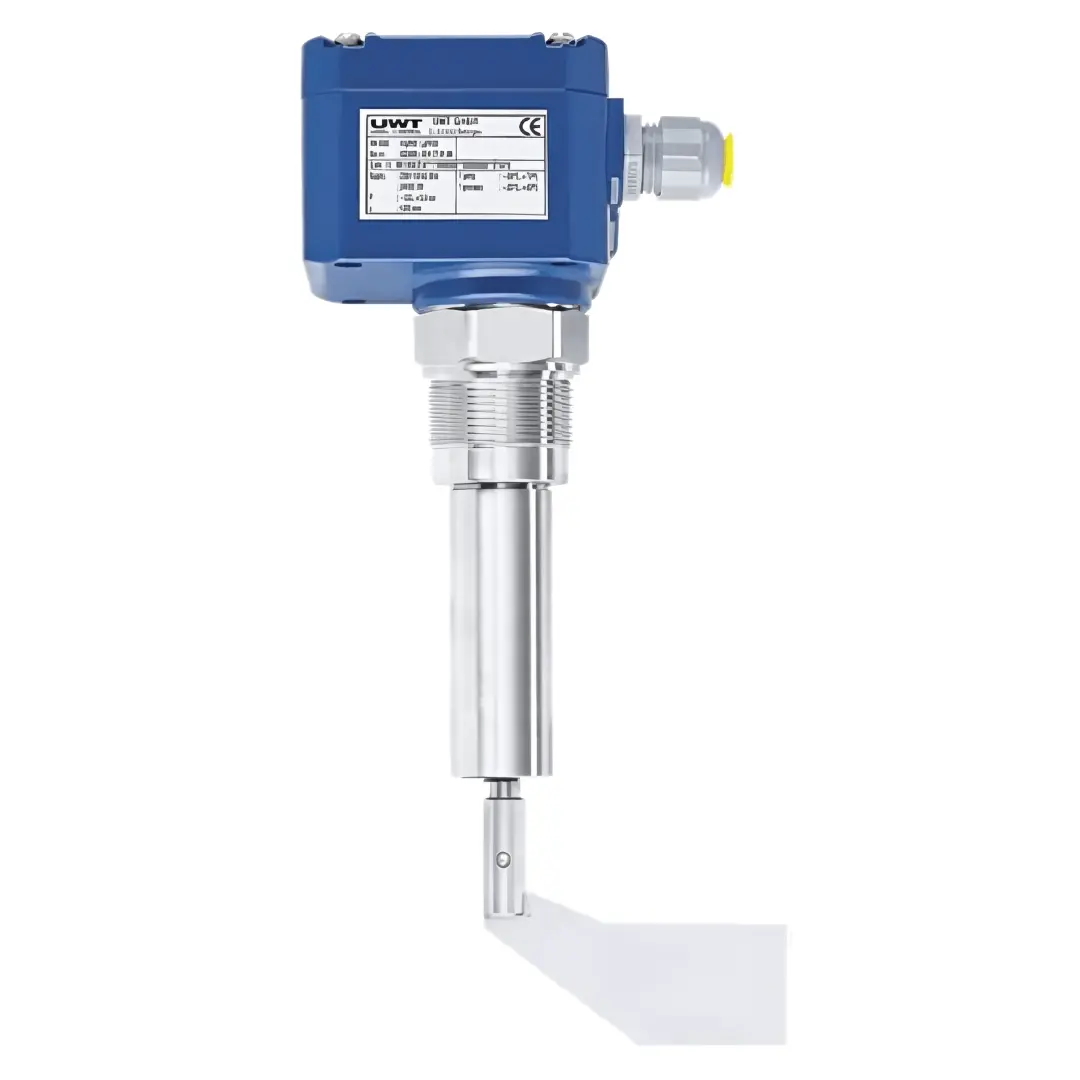 Produktfoto 1 von Level switch RN3004, 24VDC, flange 150 x 150 4 x 18 LK170, L=200mm